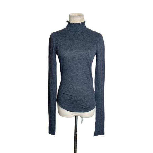 We The Free gray long sleeves mock detail neck size XS - Picture 12 of 12